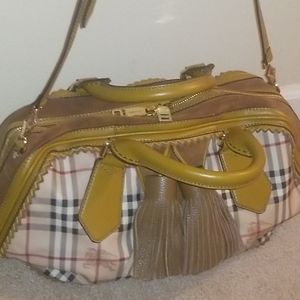 Burberry Plaid Duffle/Travel Leather Tassel  Bag